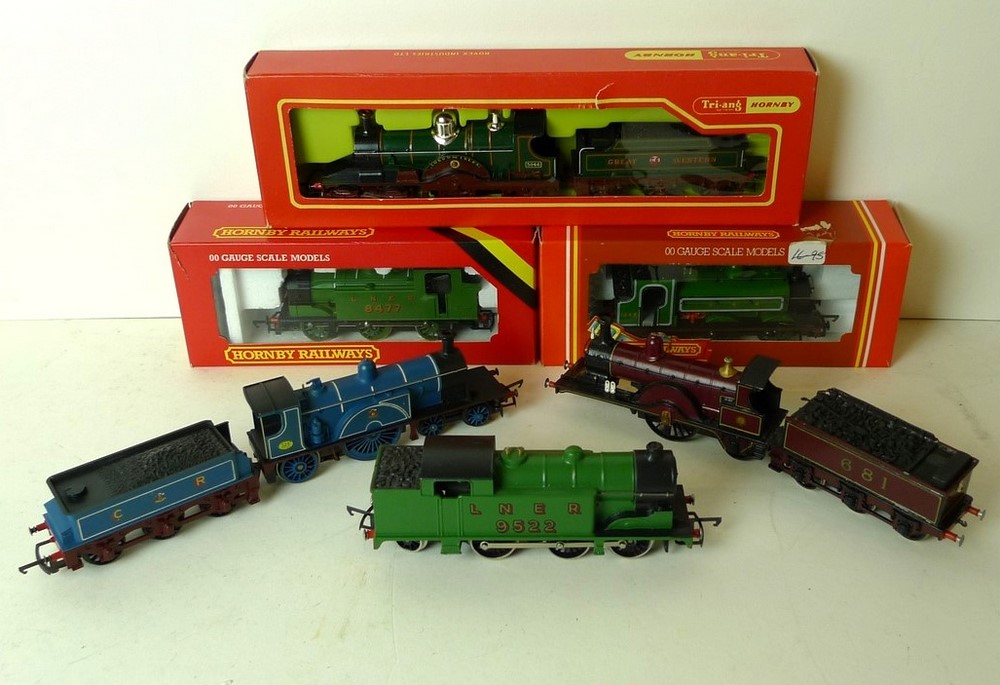A group of Triang/Hornby dublo scale models, boxed, comprising; Great Western 'Lord of the Isles'
