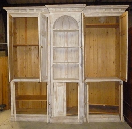A Georgian pine lime washed breakfront cabinet, - Image 4 of 5