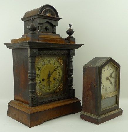 An oak cased bracket clock with brass dial, Roman numerals, striking, 17 by 9 by 24cm, - Image 2 of 4