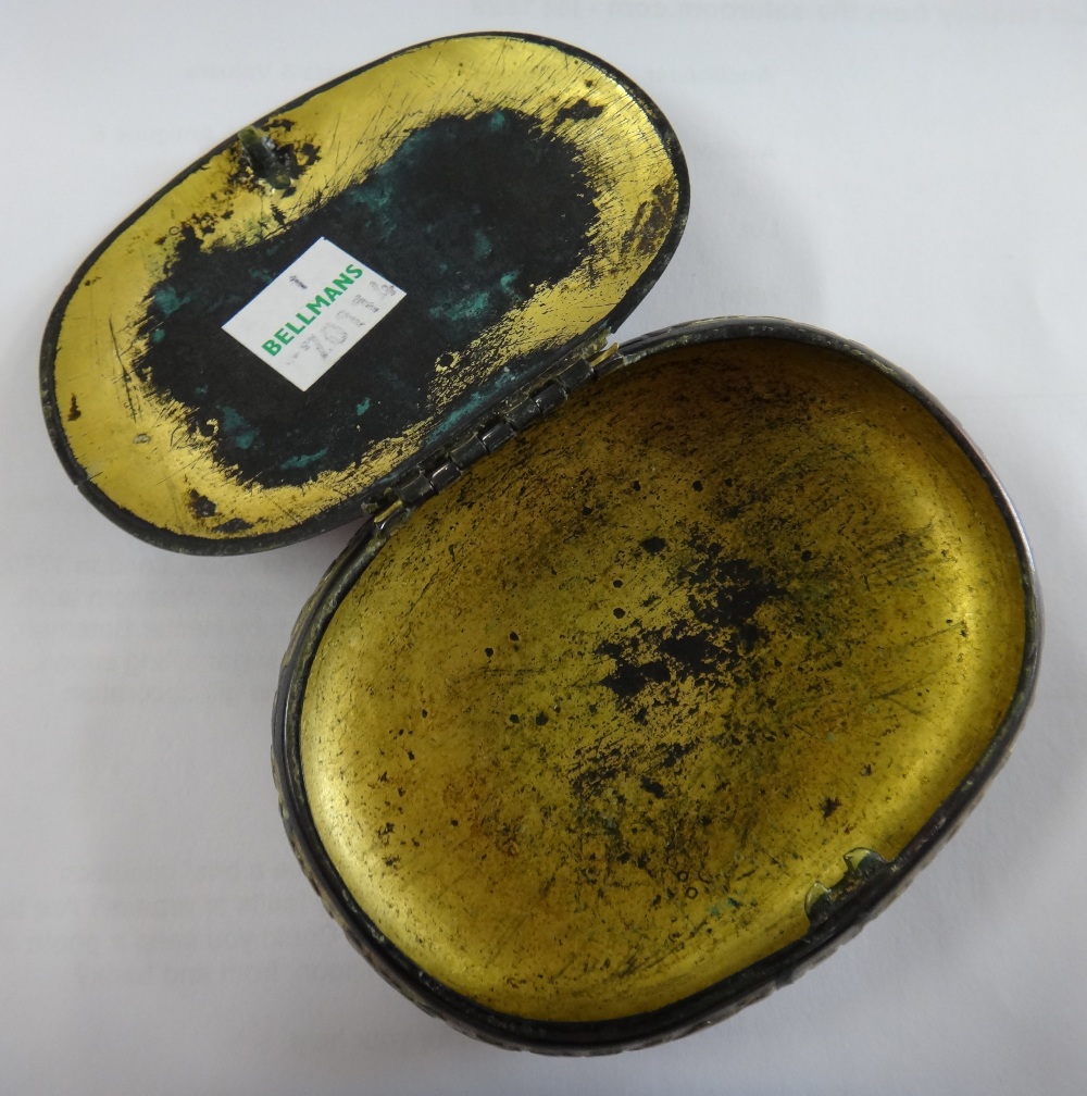 An Asian tonkin style parcel gilt oval hinge lidded box, - Image 7 of 9