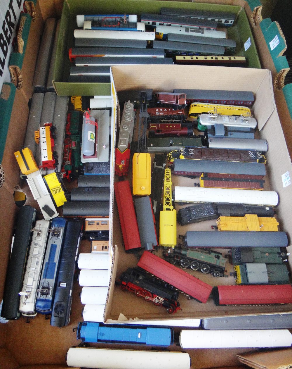 A large quantity of N gauge locomotives, coaches, wagons and rolling stock including; Graham Farish,