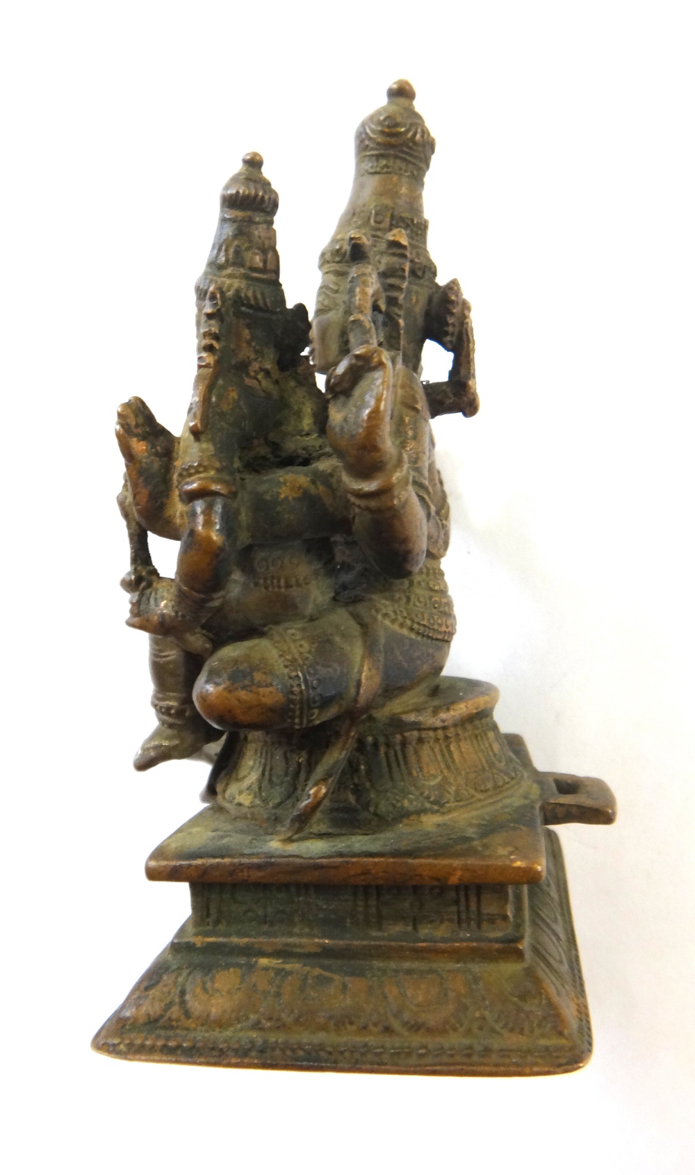 A bronze group of Shiva and Parvati, South India, 19th century, - Image 6 of 9