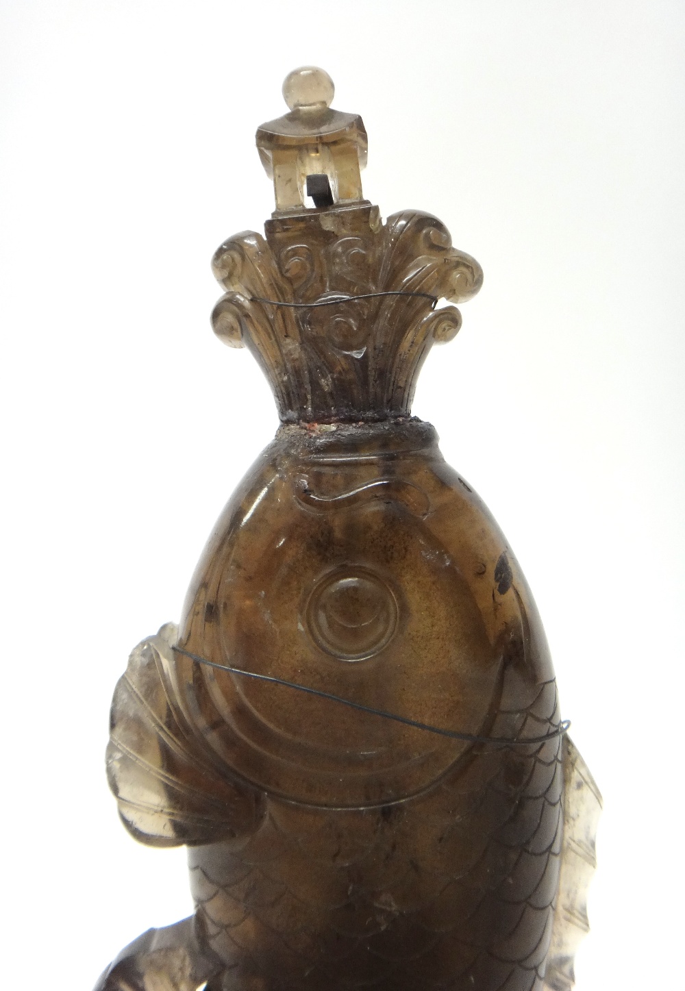 A Chinese smokey brown quartz bottle and stopper, probably 19th century, - Image 2 of 9