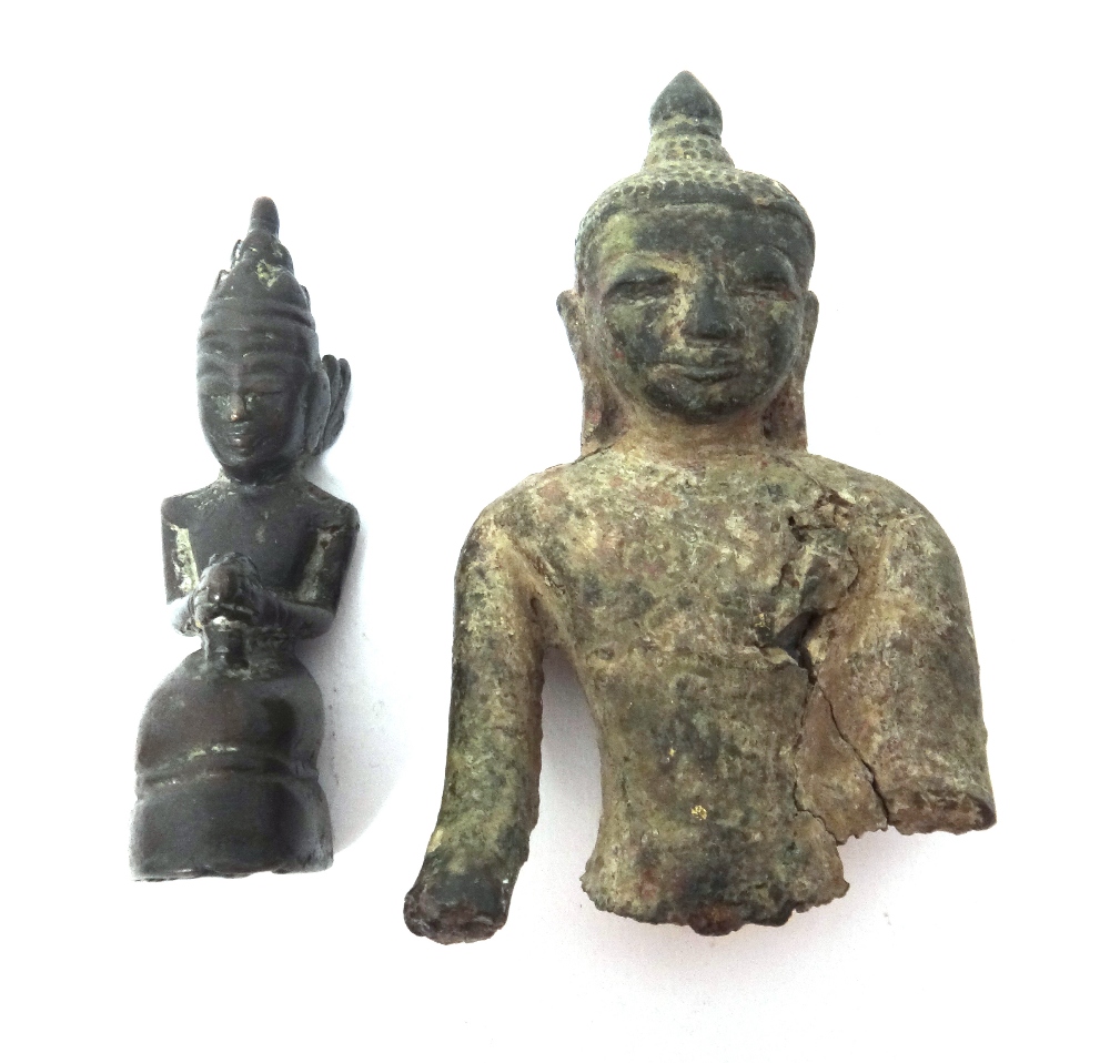 A group of three small Thai bronze buddha heads, probably circa 14th century, tallest 11cm. - Image 4 of 10