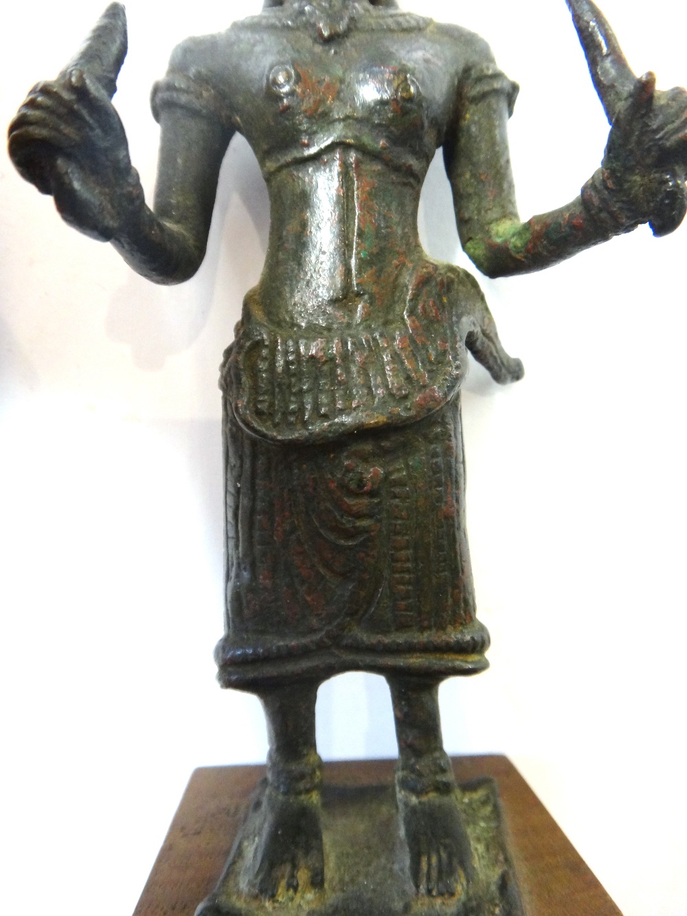 A Khmer bronze figure of a female deity, 13th century, - Image 5 of 10