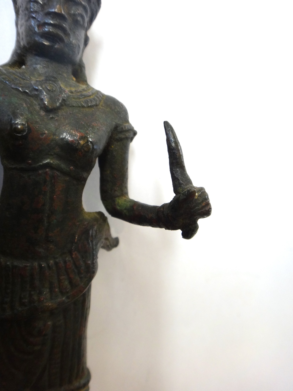 A Khmer bronze figure of a female deity, 13th century, - Image 4 of 10