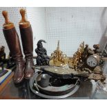 A quantity of metalware collectables, including; a cast iron 'Punch' doorstop,