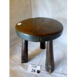 A 19c milking stool est: £25-£45 (A4)