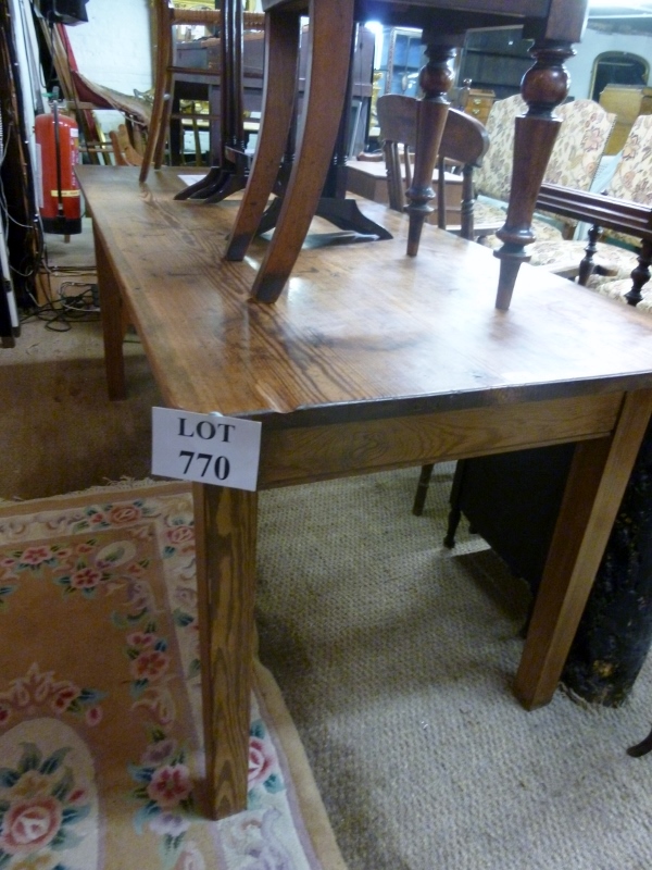 A late 19c/20c pine country kitchen table seats 8 est: £100-£150