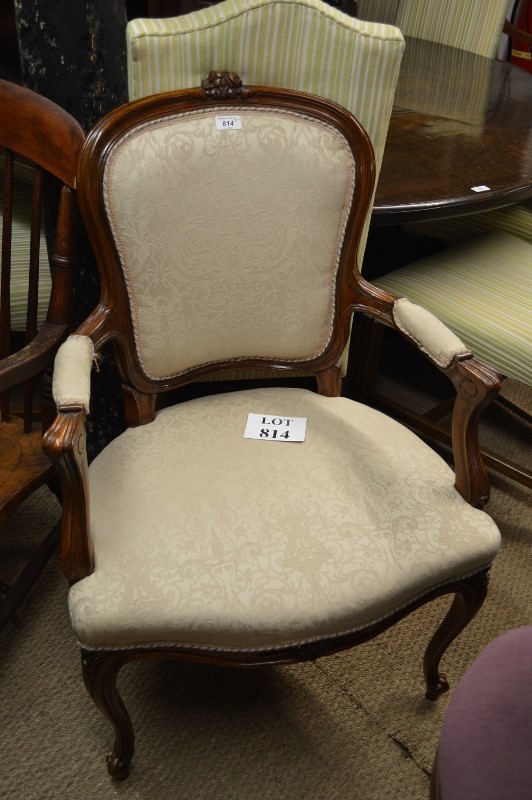 A pair of 20c French armchairs upholstered in cream and in good condition est: £100-£200