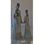 Two Lladro style figures est: £25-£45 (B33)