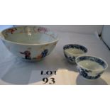 A 19c Chinese bowl and two small tea bowls est: £40-£60 (B10)