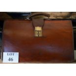 An old leather men's brief case est: £25-£45 (AB12)