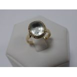 18ct gold Aquamarine set ring, size K