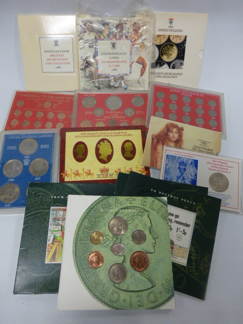Coins - collection of eleven assorted pr