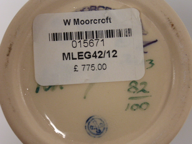 Moorcroft vase Anemone Blush pattern,31c - Image 2 of 2