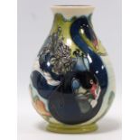 Moorcroft vase Black Swans pattern, 19cm