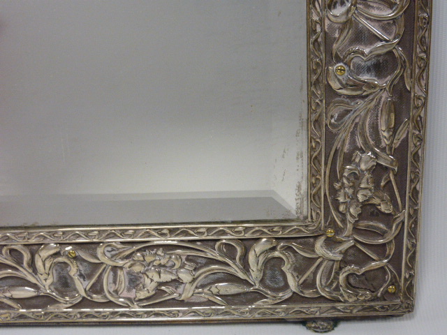 Art Nouveau silver framed mirror with be - Image 2 of 4