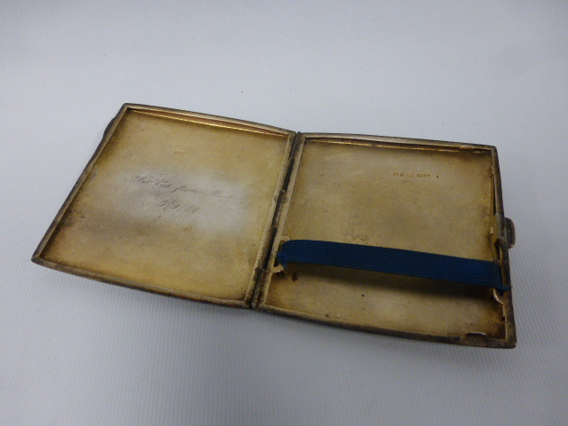 Silver cigarette case with engine turned - Image 2 of 3