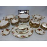 Royal Albert 'Old Country Roses' bone china dinner set consisting of 2 lidded tureens,