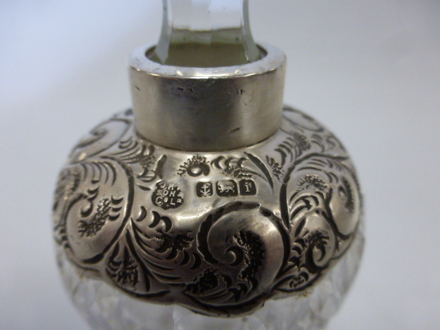 An elegant Edwardian silver collared cut glass scent bottle of tapering form on octagonal base, - Image 2 of 2