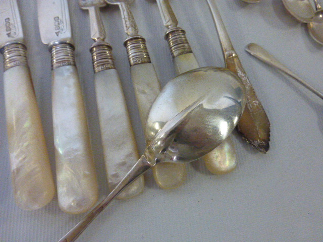 A collection of English and Continental silver to include a Georgian rail tail spoon, marks rubbed, - Image 2 of 2