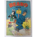 Collection of 40+ children's books & Annuals inc 1950's Beano, Bonzo the dog, Rupert,