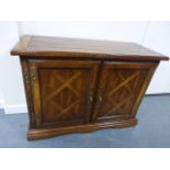 Good quality oak sideboard with diamond inlaid banding and aged detailing to the panelled doors,