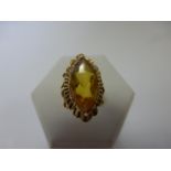 9ct gold ring set with a marquise cut citrine stone, size M, 5.