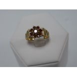 9ct gold Garnet cluster ring,