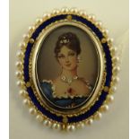 ITALIAN SCHOOL A 20TH CENTURY MINIATURE HEAD & SHOULDERS OF A YOUNG LADY BROOCH/PENDANT oval, the