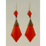 A PAIR OF DECO/EARLY 20TH CENTURY CZECH RED CRYSTAL CHANDELIER DROP EARRINGS with wire fittings