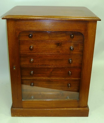 A LATE VICTORIAN MAHOGANY COLLECTOR'S CABINET having glazed door revealing seven graduated drawers - Image 2 of 2