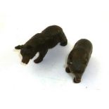 TWO BLACK FOREST CARVED WOOD BEARS, one 10cm, one 8cm long