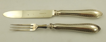 A CASED SET OF "WALKER AND HALL" SILVER PLATED DESSERT KNIVES AND FORKS for six place settings - Image 3 of 3