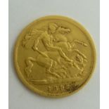 A LATE VICTORIAN GOLD HALF SOVEREIGN COIN dated 1895