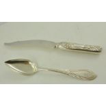 A TIFFANY AMERICAN STERLING SILVER CHEESE KNIFE with acanthus leaf decorated handle, and a J.C.