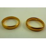 TWO 22CT GOLD LADY'S BARREL PATTERN WEDDING BANDS, 8g