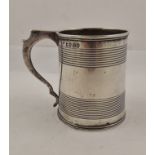 A GEORGE IV REEDED SILVER MUG, London 1828, 150g