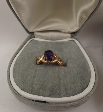 A 9CT GOLD SUITE, comprising pendant and a pair of drop earrings, each with diamond and amethyst, - Image 2 of 5
