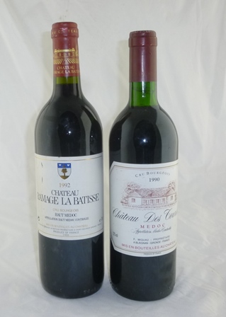 CHATEAU DES COURELLES 1990 Medoc Cru Bourgeois, 1 bottle CHATEAU RAMAGE LA BATISSE 1992 Haut Medoc