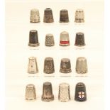 Sixteen modern English silver thimbles.  (16)