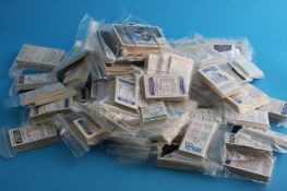 A large quantity of tea cards mainly in sets.