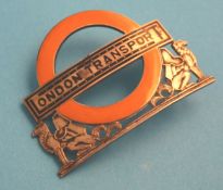 A silver London Transport Underground Senior Staff cap badge, Foreman/Inspector version (chrome