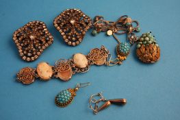 A pair of turquoise earrings and a quantity of jewellery.