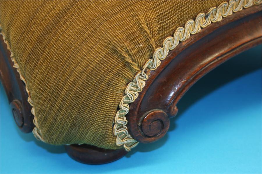 A Victorian mahogany footstool with green overstuffed top each side with scrolled ends, supported on - Image 3 of 4