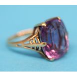 A 9ct gold ring set with amethyst.  Ring size N.