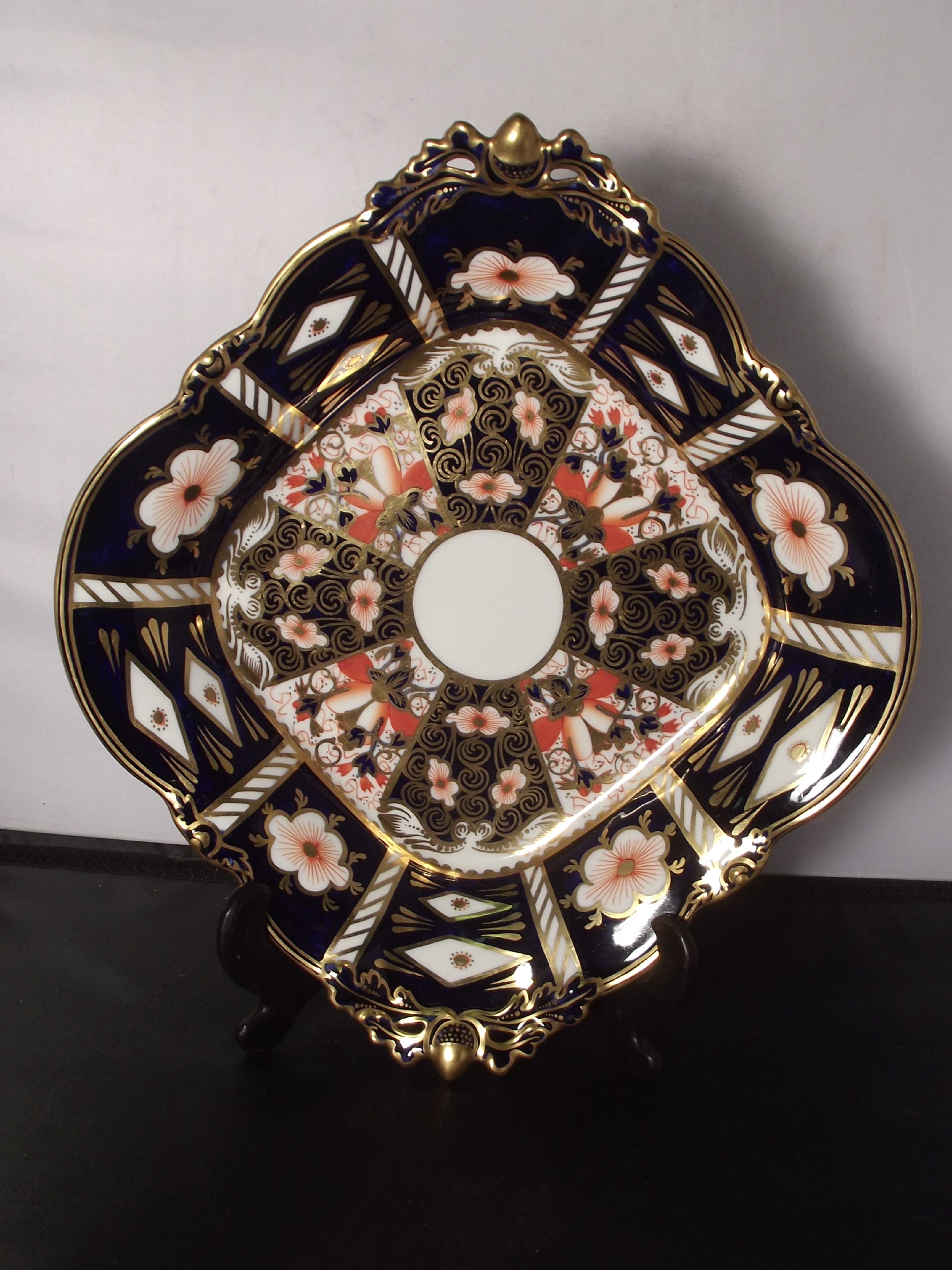 Royal Crown Derby oval dish, patterns no 8731, Imari pattern. - Image 2 of 2