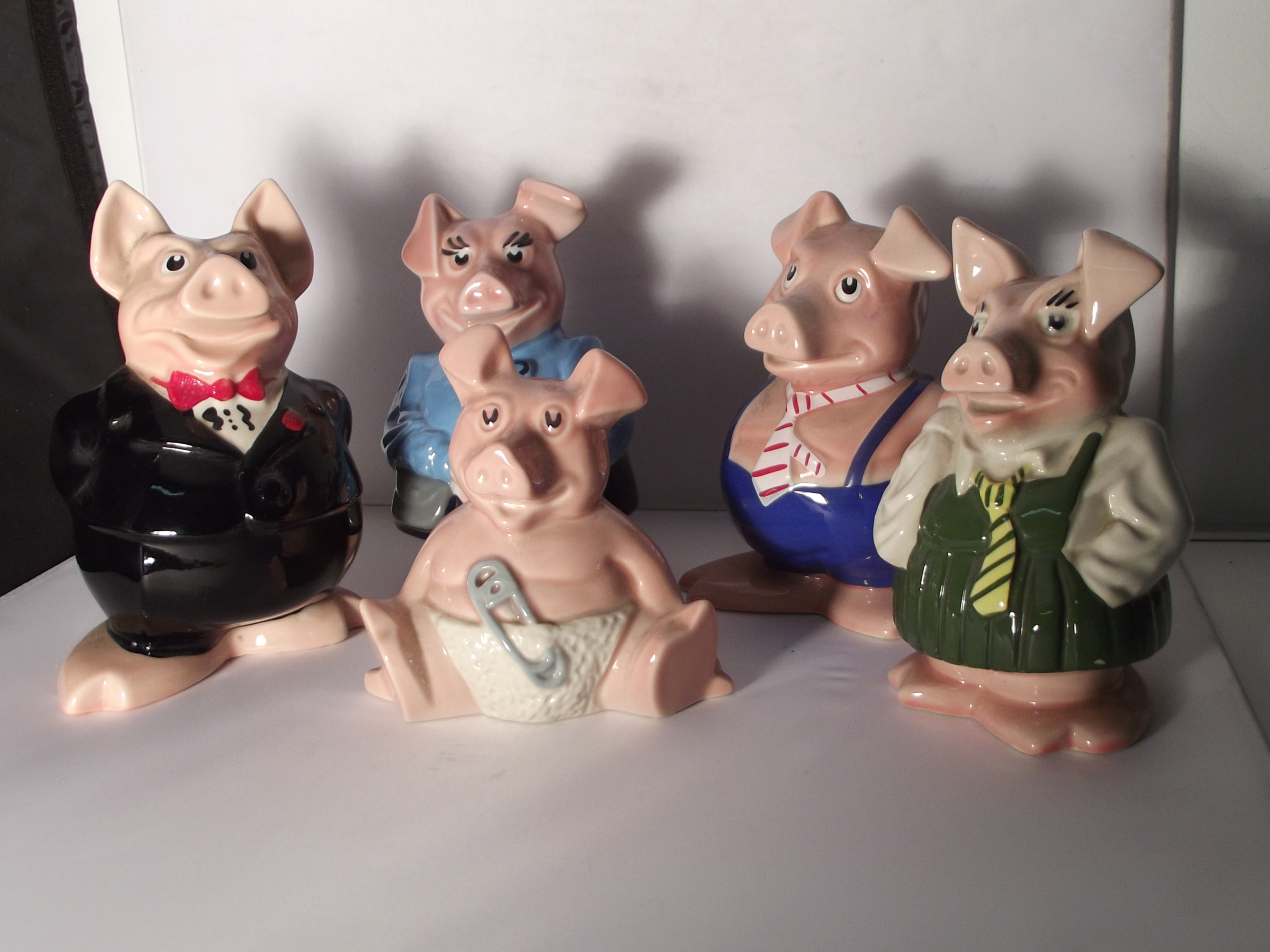 Set of five Wade pig money boxes for NatWest. All with original stoppers, - Image 2 of 2