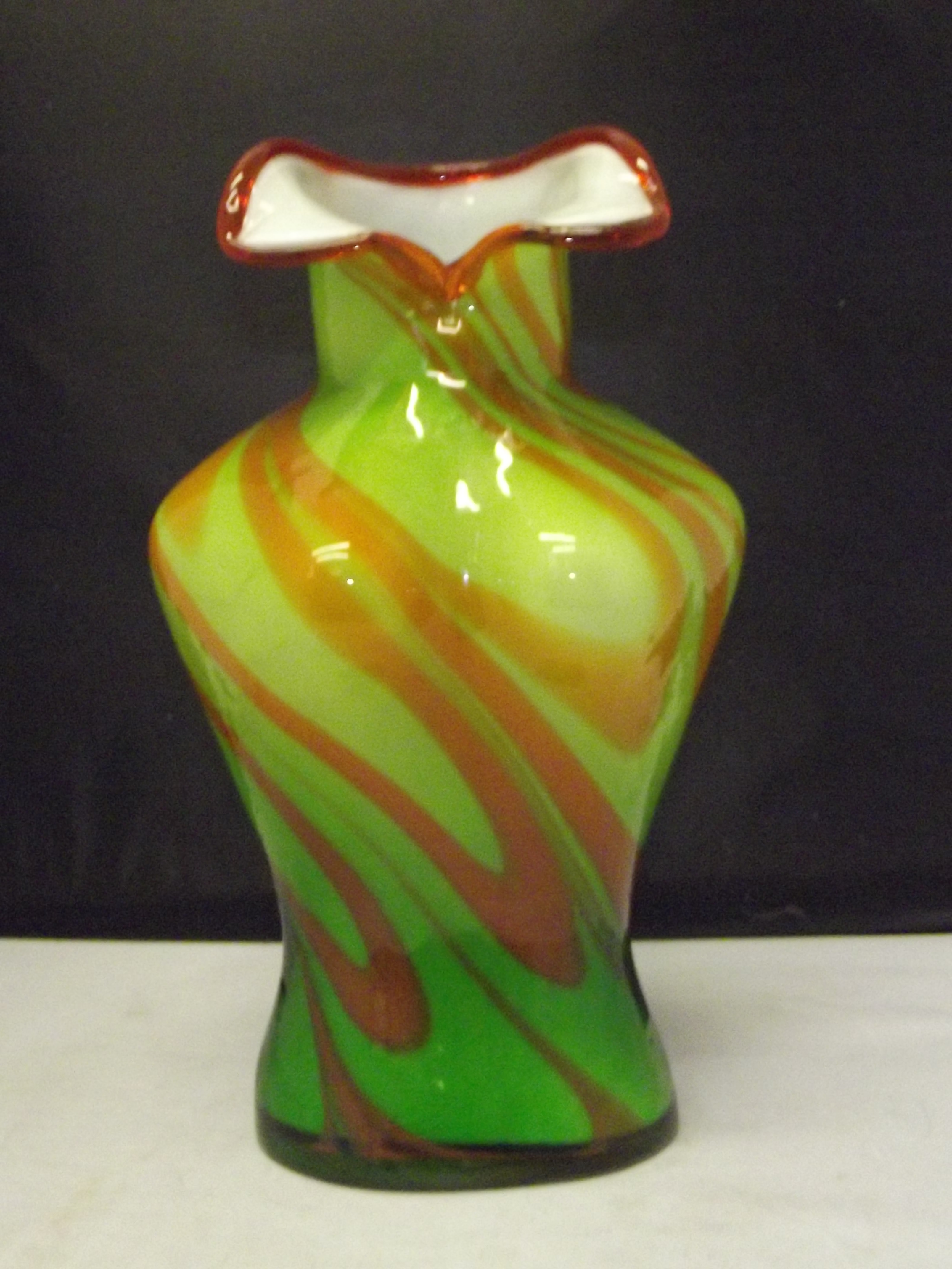 Murano style art glass vase in the form of a torso, polished pontil to base, 27cm in height - Image 2 of 2